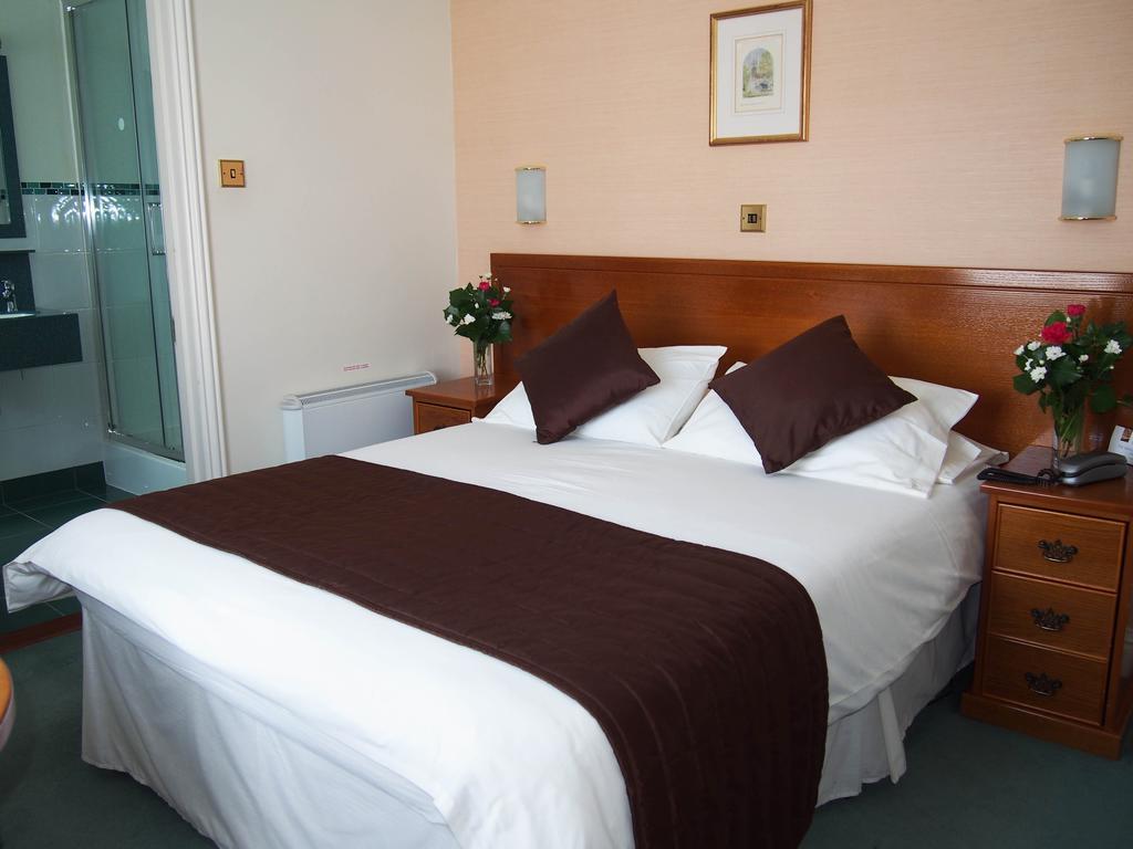 The Metropole Hotel Saint Helier Exterior photo